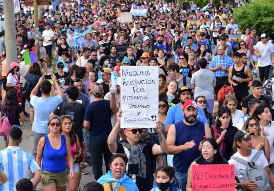 Chubut: el pueblo manda y el Gobierno obedece