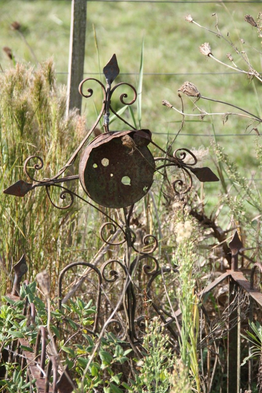 Tumba de cementerio “Los Manecos” (2013). FotografÃa: Raúl Jaluf.
