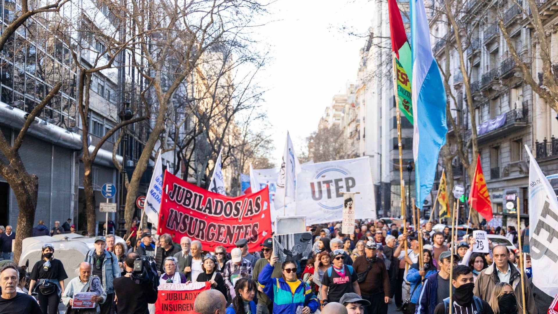 El orden de la casta: Los jubilados desafían a la élite del poder