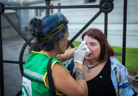 Golpes y gases: la única respuesta al reclamo de jubilados